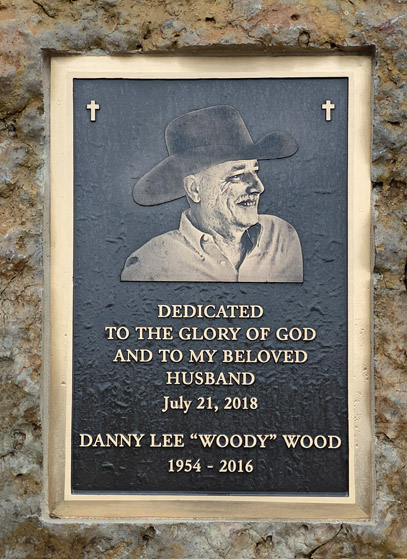 woodys plaque